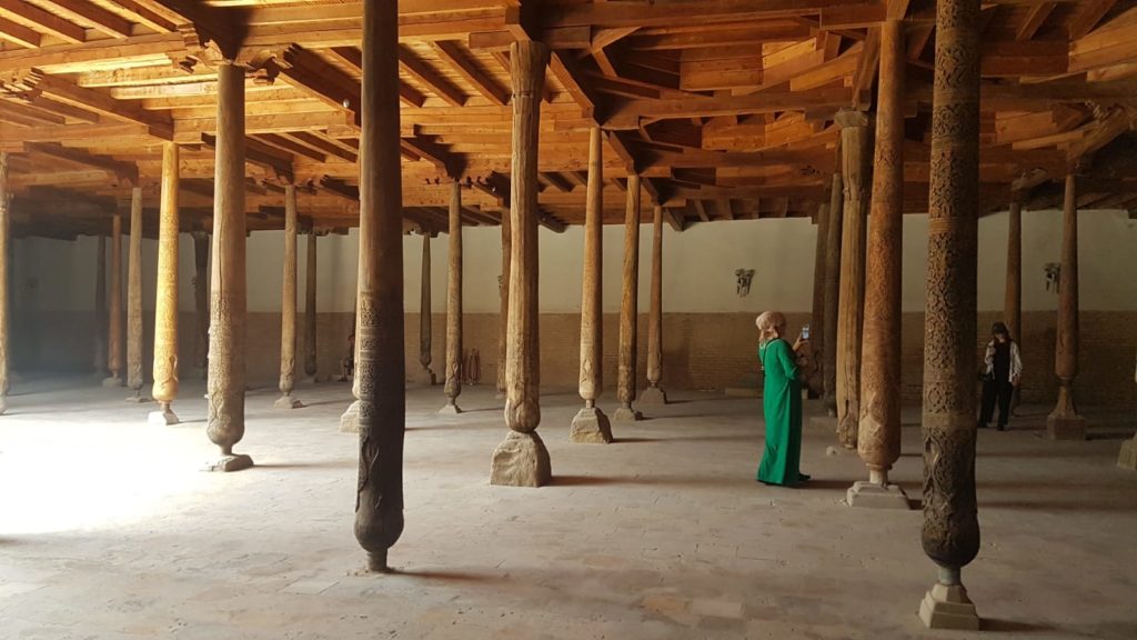 visite de la mosquée Junan, surnomée fôret de Khiva