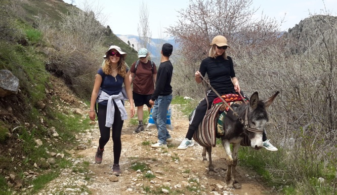 Randonnée sur la montagne aux 40 filles au départ de Sarchashma